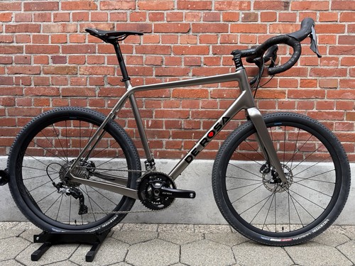 New rosa gravel - rosa, carbon